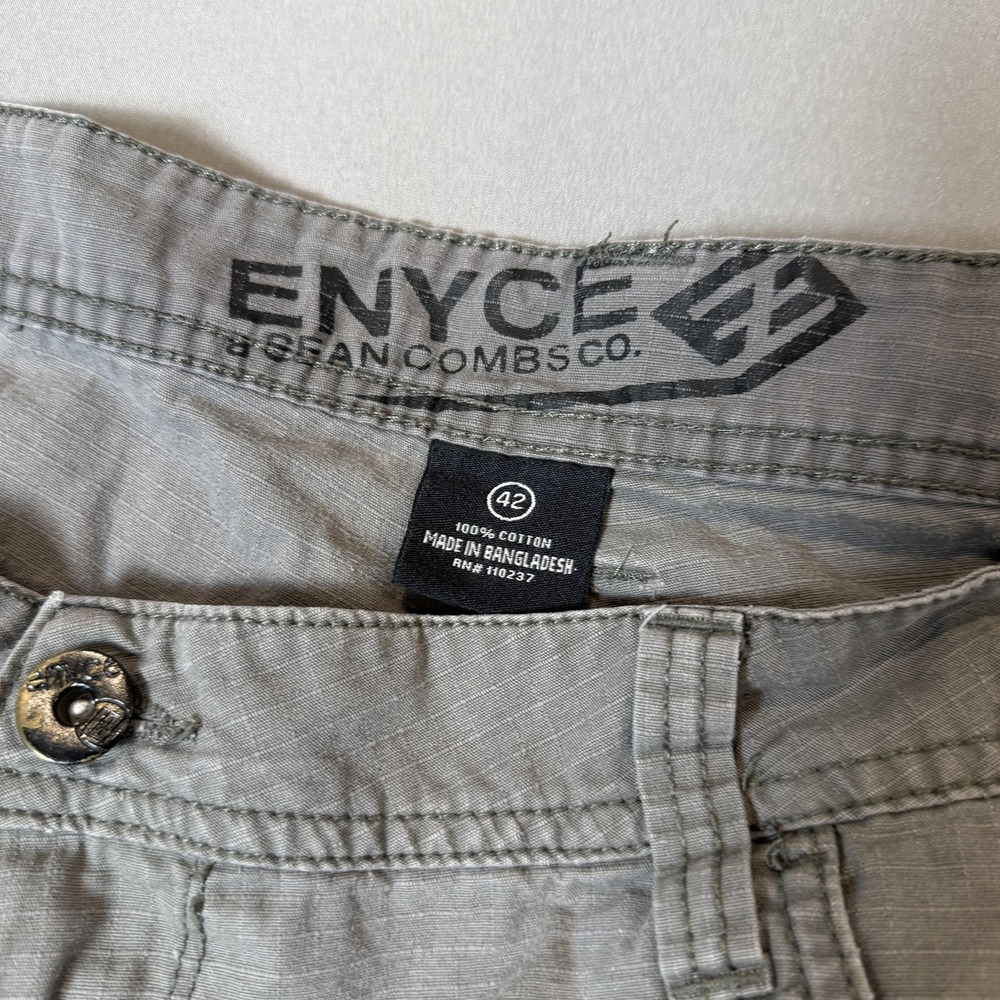Enyce Shorts Mens 42 Gray Chino Relaxed Fit Casual Long Pockets Streetwear - Picture 5 of 7